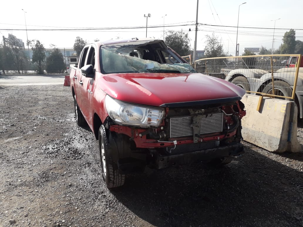  Toyota HILUX 2020    EN DESARME